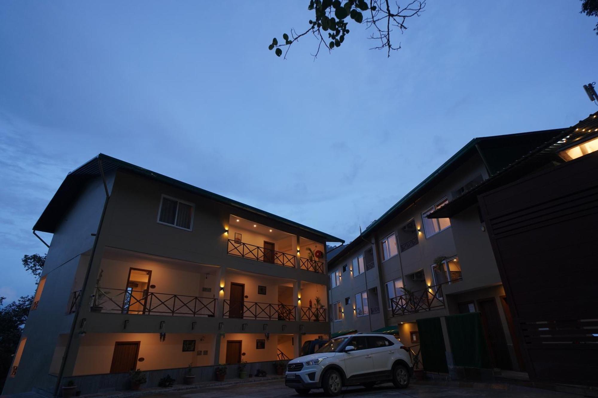 Resorts By The Baagh, Bhīm Tāl 外观 照片